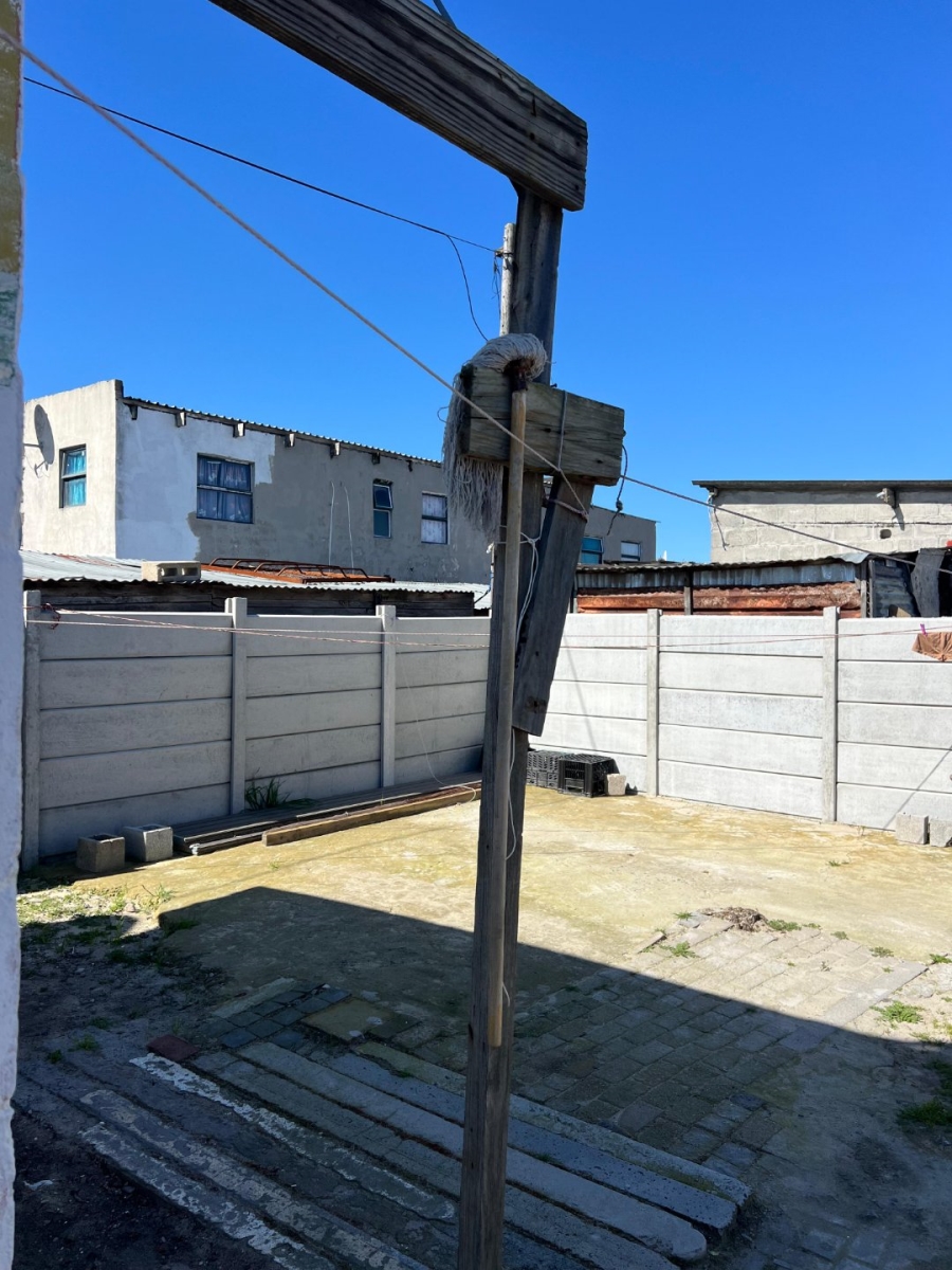  Bedroom Property for Sale in Kalkfontein Western Cape